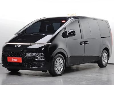 2025 Hyundai Staria