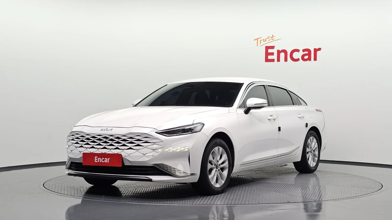 2023 Kia K8