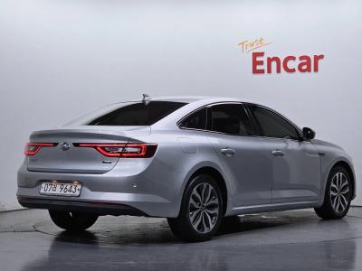 2017 Renault Korea SM6
