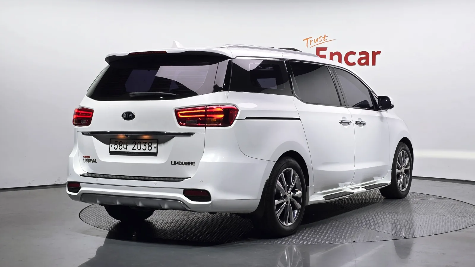 2019 Kia Carnival