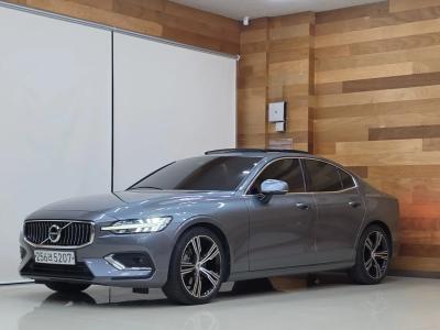 2020 Volvo S60