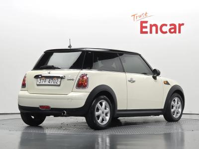 2010 MINI Cooper