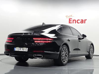2022 Genesis G80