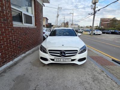 2018 Mercedes-Benz C-Class