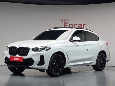 2025 BMW X4