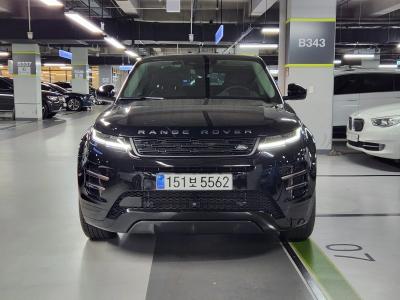 2025 Land Rover Range Rover Evoque