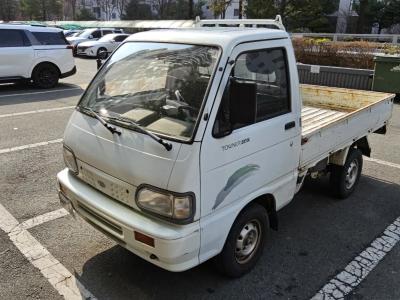 2002 Kia Towner