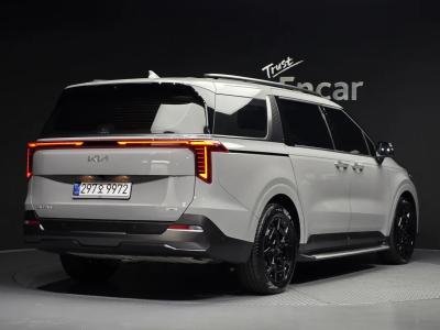 2025 Kia Carnival