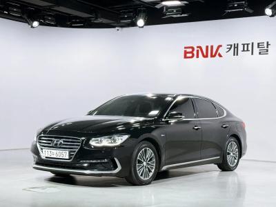 2018 Hyundai Grandeur