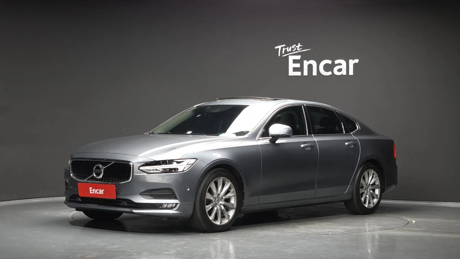 2018 Volvo S90