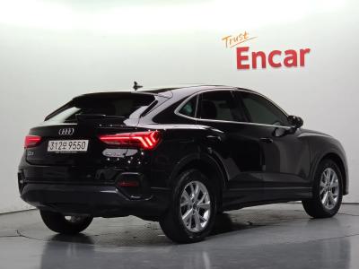 2022 Audi Q3