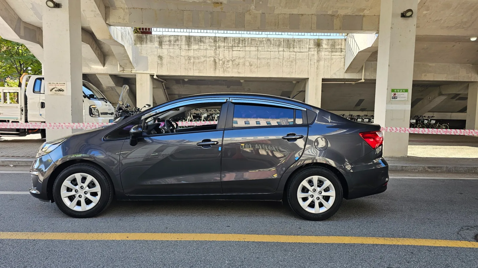 2017 Kia pride