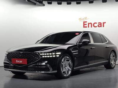 2022 Genesis G90