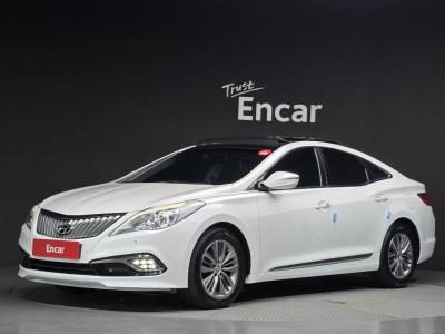 2015 Hyundai Grandeur