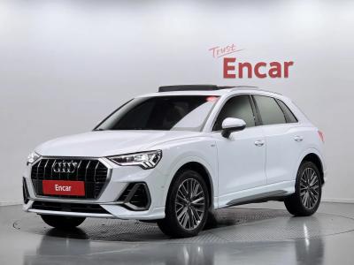 2022 Audi Q3