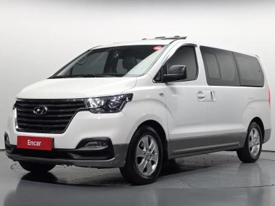 2019 Hyundai Starex