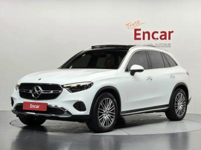 2023 Mercedes-Benz GLC-Class