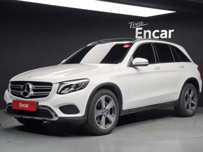2017 Mercedes-Benz GLC-Class