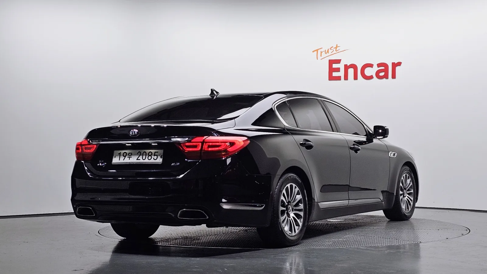 2013 Kia K9