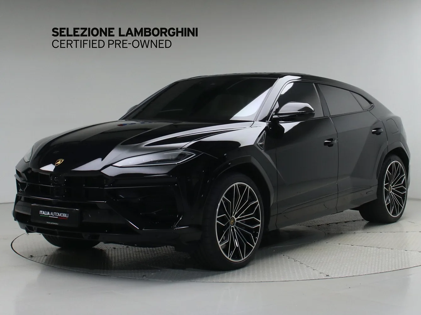 2025 Lamborghini Urus