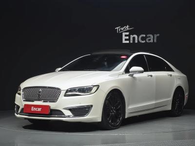 2017 Lincoln MKZ