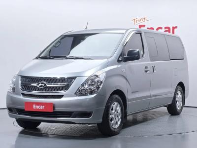 2013 Hyundai Starex