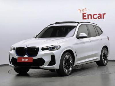 2024 BMW iX3