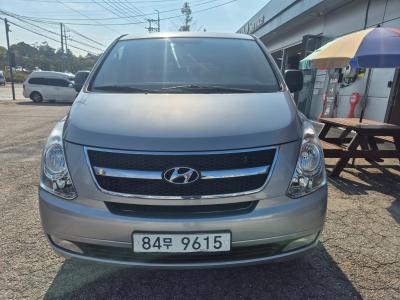 2013 Hyundai Starex