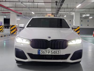 2022 BMW 5-Series