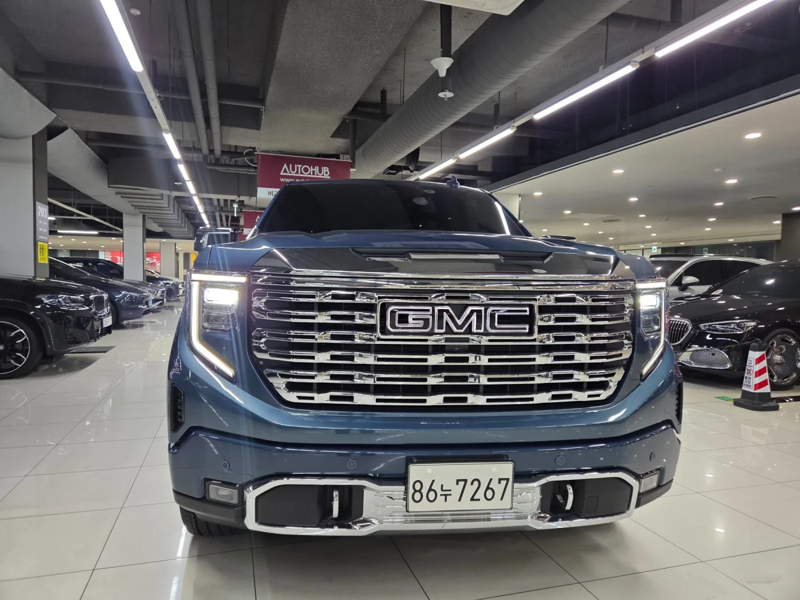 2024 GMC Sierra