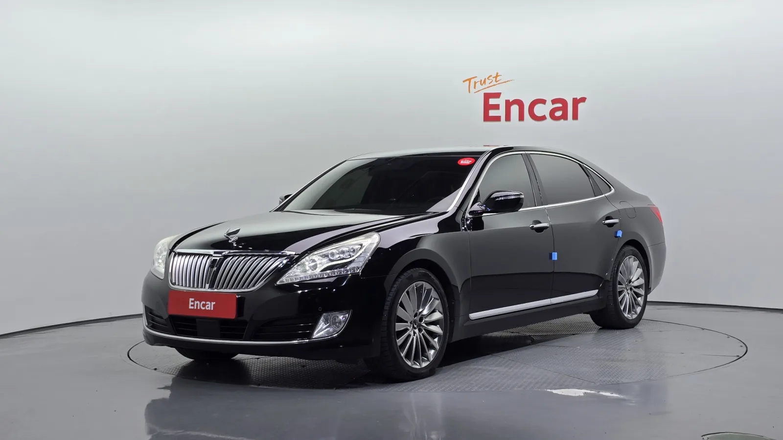 2013 Hyundai Equus