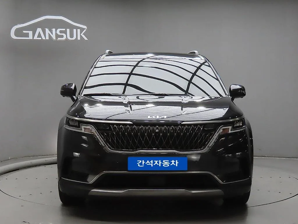 2023 Kia Carnival