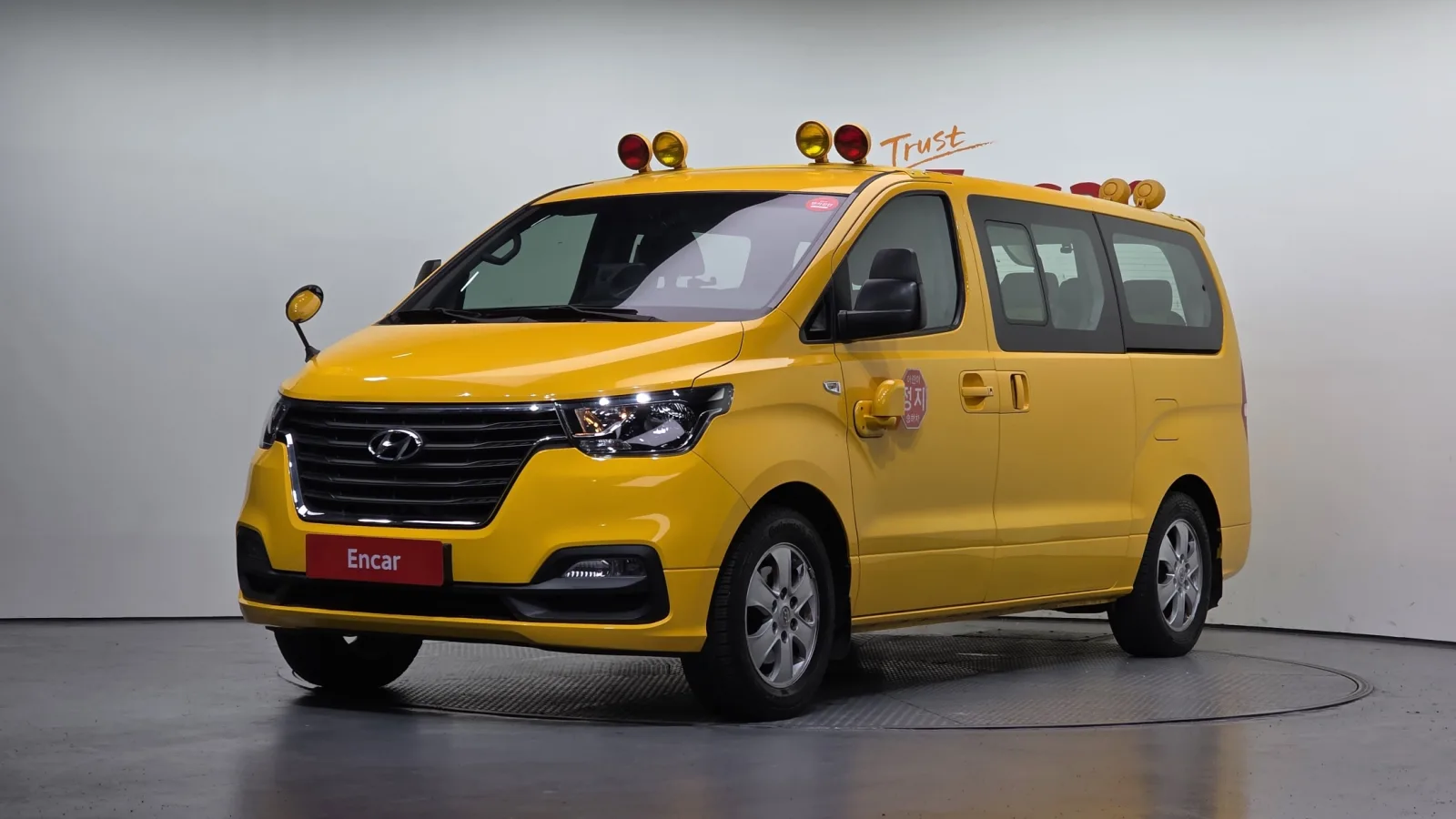 2021 Hyundai Starex