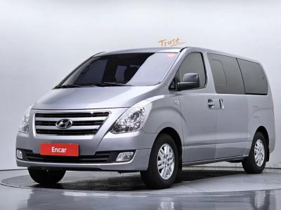 2018 Hyundai Starex