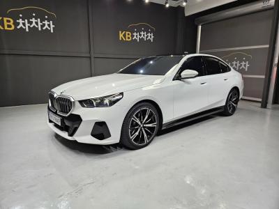 2026 BMW 5-Series