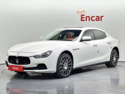 2016 Maserati Ghibli
