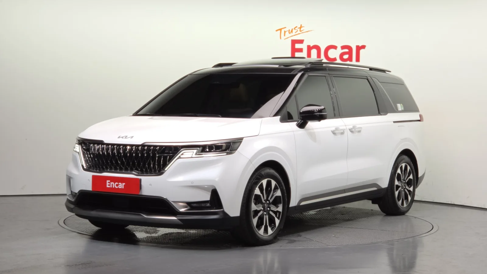 2023 Kia Carnival