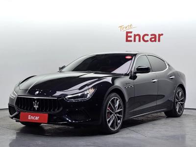 2022 Maserati Ghibli