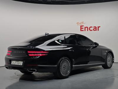 2022 Genesis G80