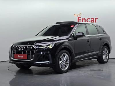 2021 Audi Q7