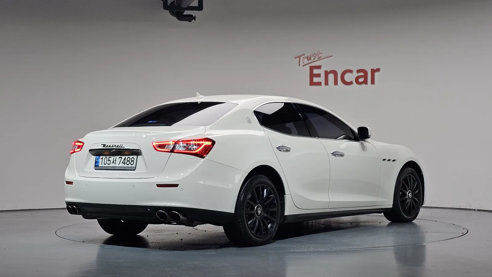 2015 Maserati Ghibli