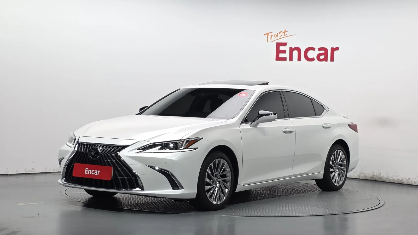 2025 Lexus ES