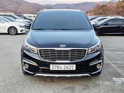 2016 Kia Carnival