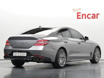 2021 Genesis G70