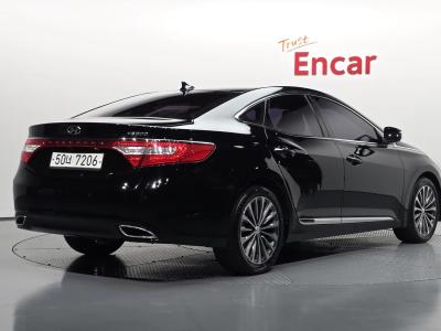 2014 Hyundai Grandeur
