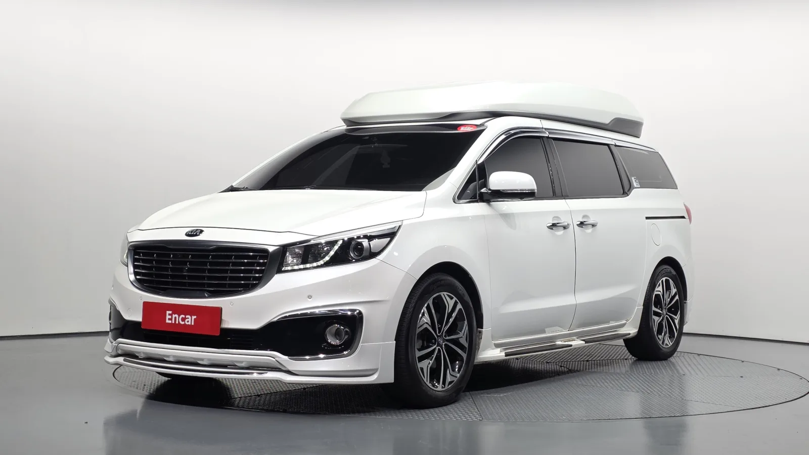 2017 Kia Carnival