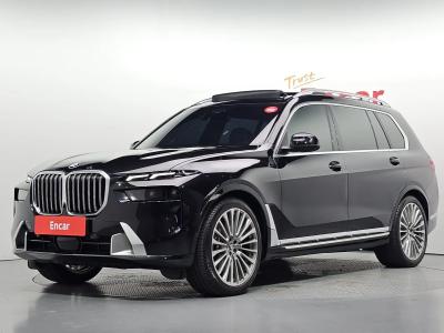 2024 BMW X7