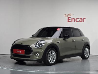 2020 MINI Cooper