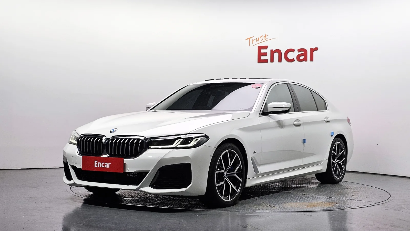 2022 BMW 5-Series