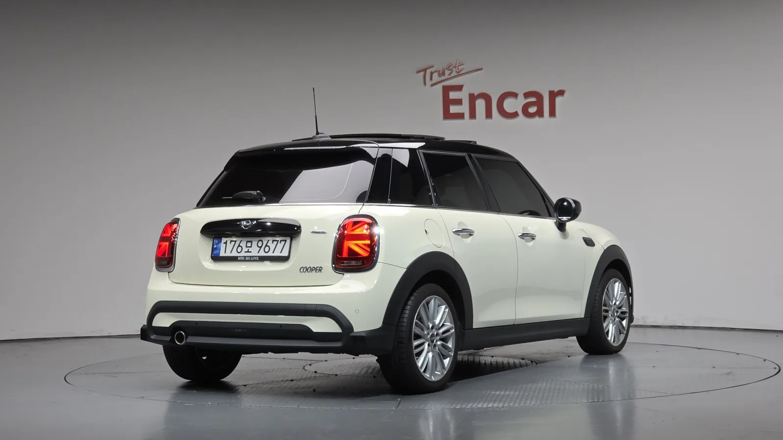 2022 MINI Cooper